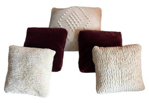 LR - Five Accent Pillows