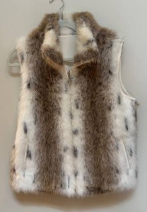 BR1 - Fine Faux Fur Vest