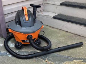 G - Ridgid WetDry Vac - Model HD06001
