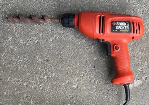 G - Black & Decker Corded Drill - Model DR200