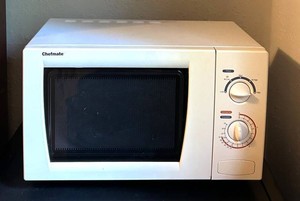 LLR - Countertop Microwave Oven - Chefmate 87000 600W