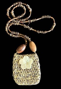 O - Beaded Evening Purse - Wood Beads & Clover Ornament