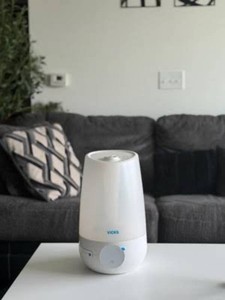 Vicks Filter Free Plus Cool Mist Ultrasonic Humidifier - 1.2gal Room Size 100-300 Sq Ft, Electric, 5 Settings