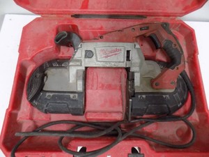 Milwaukee Deep Cut Band SAW - Works