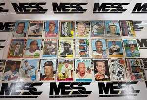 24-Card Vintage Baseball Card Lot 1964-1981 - #17 - w 1968 Joe Morgan