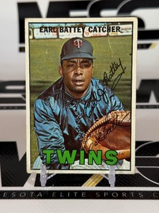 Earl Battey Autographed 1967 Topps #15 Vintage Minnesota Twins Baseball Card