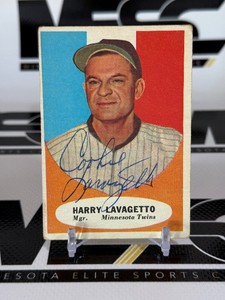 Harry Lavagetto Autographed 1961 Topps #226 Vintage Minnesota Twins Baseball Card
