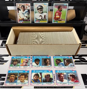1981 Topps Football Partial Set (No Montana RC) - Vintage Cards