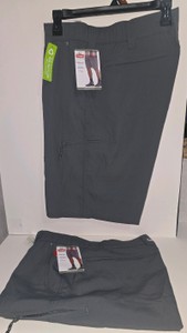 $48 Lot 59  Z 34  Wrangler Outdoor Mens Cargo Shorts, Gray, 10 Inseam