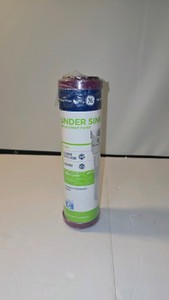 $33  Lot 103  GE Under Sink Replacement Water Filter for GX1S01R