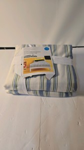 Lot 113 - Room Essentials King 3-Piece Cotton Blend Sateen Duvet Cover Set, BlueGreen Stripe