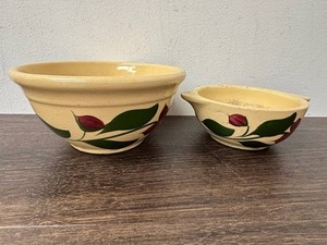 Vintage Tulip Floral Ceramic Mixing Bowls (Lot of 2)