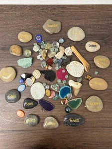 Inspirational Message Stones & Gemstone Mixed Lot