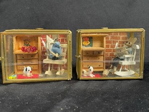 Miniature Mouse Diorama Shadow Boxes (Lot of 2)
