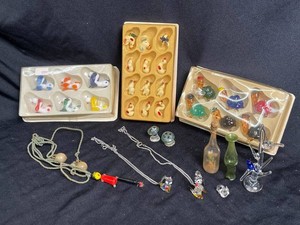 Mixed Lot - Miniature Glass Animals, Figurines, Jewelry & Decor