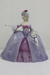 Lady Figurine in Lavender Gown - 9 W X 8 H
