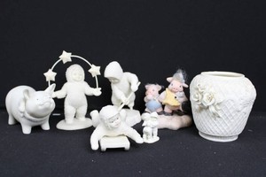 Snow Baby Figurines, Pig Figures & Floral Vase 5H
