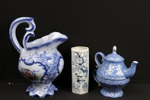 Blue-and-White Ceramic Decorative Vessels (Lot of 3)