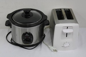 Crock-Pot Slow Cooker & 2-Slot Toaster Mixed Lot