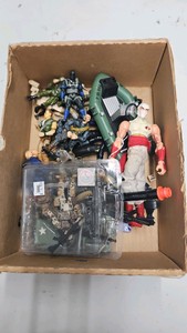 large toy action figure lot of GI Joe and other army men.