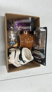 Star Wars Lot action figures mugs collectibles