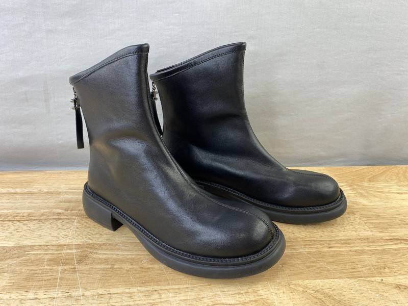 Black Womens Ankle Boots Size 8.5 - Brand New