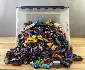 Many Die-Cast Toy Cars, Trucks &amp Vehicles - Hot Wheels, Emergency, Etc.&nbspC