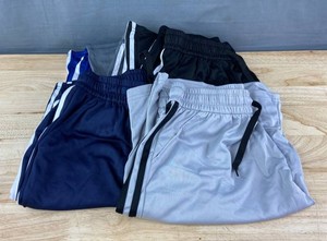 Mens Athletic Shorts Size Medium, Blue, Grey, Black, 5 Total - Brand New