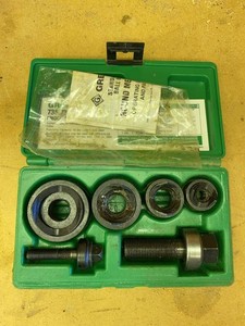 Greenlee 735BB Ball Bearing Knockout Punch Set w Case & Manual