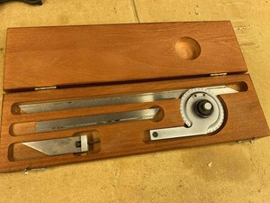 Starrett No. C359 Bevel Protractor Set in Wood Case Machinist Tool