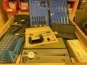 Group of Machinist Measuring Tools Dial Calipers Micrometer Square