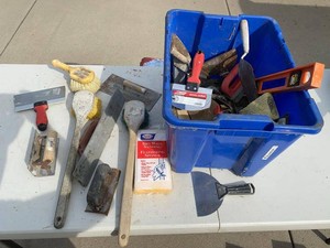 Group Drywall Masonry Hand Tools Trowels Floats Knives Sponge Lot