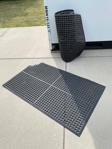 Set of 2 Black Rubber Drainage Floor Mats Anti-Fatigue Kitchen Shop