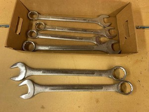 Group SAE Combination Wrench Set Large Fractional Sizes