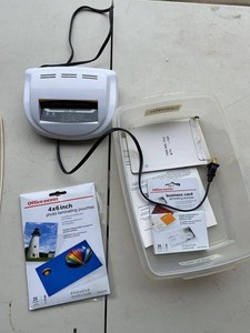 TL-110 Thermal Laminating Machine w Office Depot Pouches & Manual