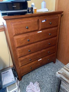 Tradewins Pair of Matching 6-Drawer Bedroom Dressers 44x17x52