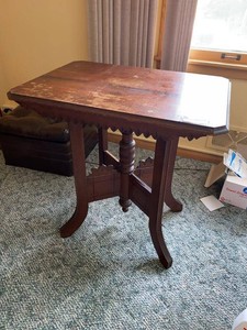 Antique Eastlake Walnut Parlor Side Table Scalloped Apron