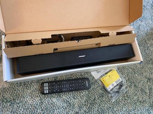 Bose Solo 5 TV Sound System Soundbar w Remote Box Optical Cable