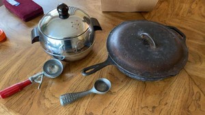 Group Vintage Lodge Cast Iron Skillet West Bend Penguin Server