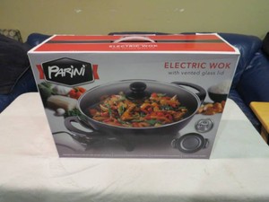 New - Parini Electric Wok with Vented Glass Lid
