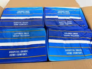 MSRP $100 NEW CASE 100 Curera Chucks INC-3036EXS Premium XXL 30x36 Ultra-Absorbent Disposable Bed Pads  Underpads, 5-Layer LeakLock Waterproof Protection, Adhesive Strips, Adult Incontinence, Senior Care, Beds, Wheelchairs &amp Puppy Training