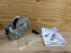 Ultra-Two Single-Speed Hand Winch With Strap