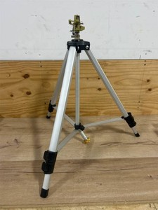 Strongway Pulsating Sprinkler on Tripod, 34in. Connection, 85ft. Dia. Coverage #5714906