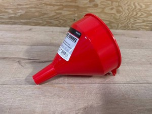 Performance Tool 2 Quart Plastic Funnel, Automotive Specialty Parts