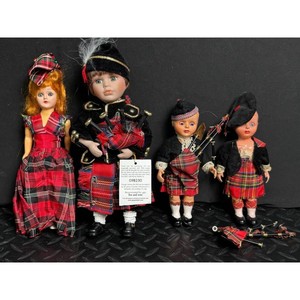 Geppeddo Porcelain Doll Set in Red Plaid Tartan, 4 Pieces