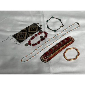 Beaded Jewelry Assortment � 6 Pieces, Bracelets and Cuff