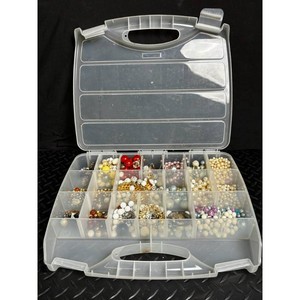Assorted Pearl and Glass Bead Craft Organizer Case � Jewelry Making Supplies