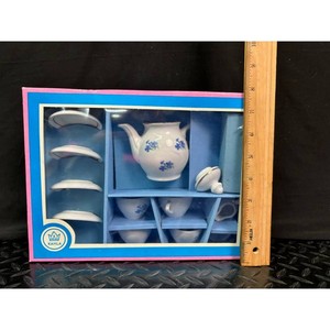 Kahla White Porcelain China Toy Tea Set