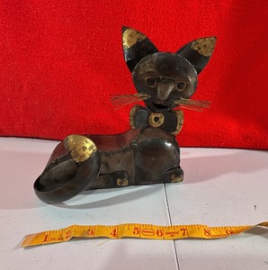 Metal cat Figure Decoration