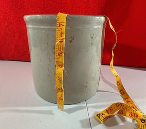 Vintage Stoneware crock Redwing Style